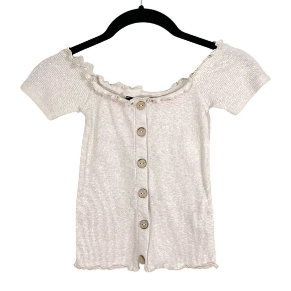 NEW LOOK PETITE Tops - Off The Shoulder Flirty Ribbed Button Up Crop Top
